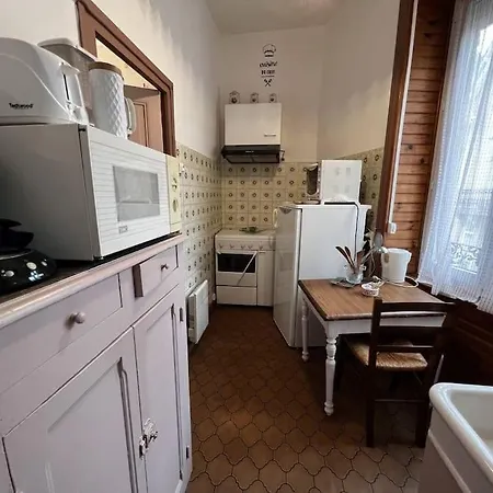 Apartment Le Nid Douillet Rustique Linge Fourni La Bourboule